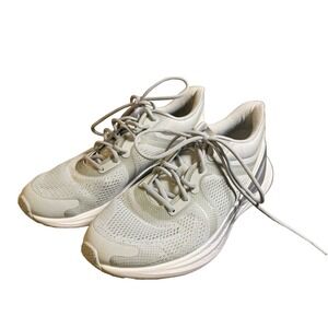 Lululemon Blissfeel Running Shoes Womens Light Grey Silver Athletic Sneakers 9